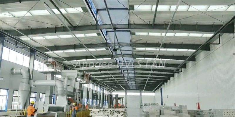 Ventilator tavani industrial